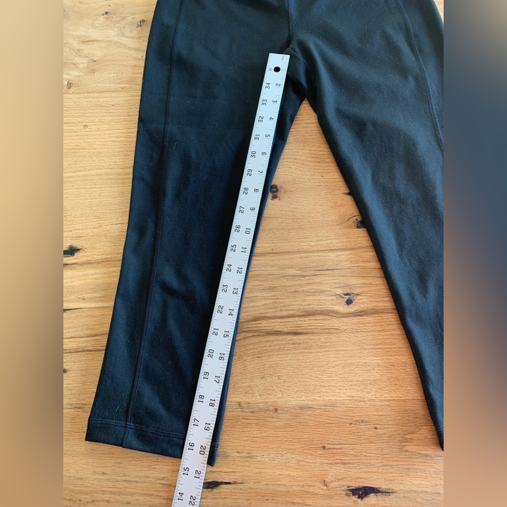 FILA Sport Capri Mid Rise Yoga Pant Black Women’s‎ Small NWT - Picture 6 of 8